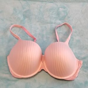 36 DD Victoria Secert Bra